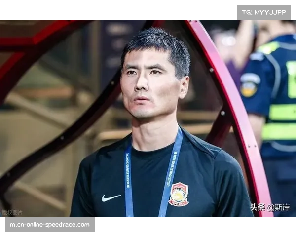 邵佳一球员时代曾出战韩日世界杯,退役后担任多级国字号球队教练 邵佳一球员时代曾出战韩日世界杯,退役后担任多级国字号球队教练