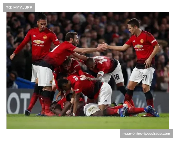 狼队中场戈麦斯吃牌停赛，错过曼联考察